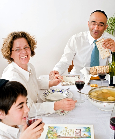 Passover-Seder-Family