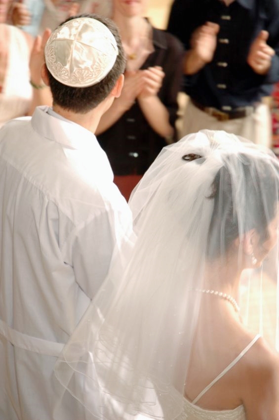 Jewish Marriage-Orthodox-Jewish bride-Groom