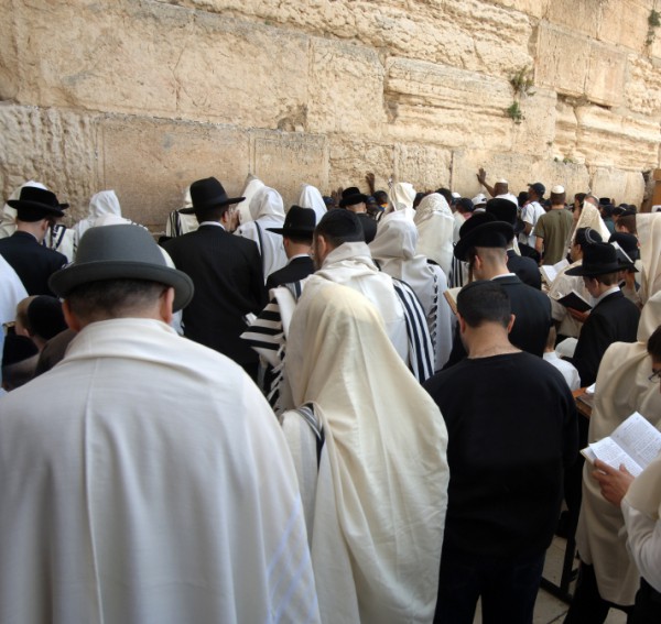 Jewish-Men-Praying-Kotel-Old City-Jerusalem