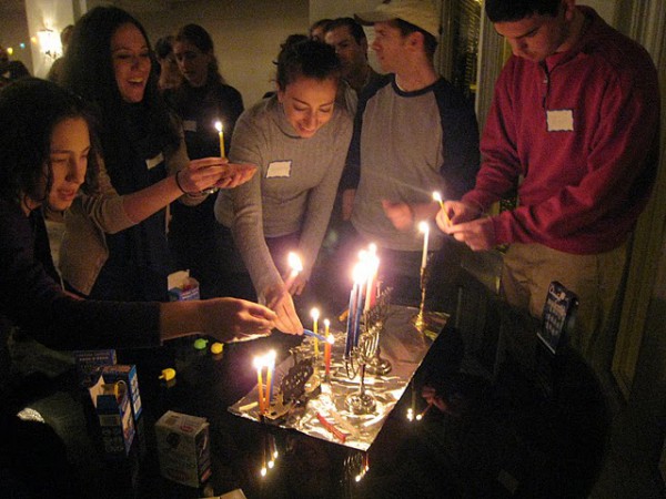 Hanukkiah-hanukkah-chanukkah