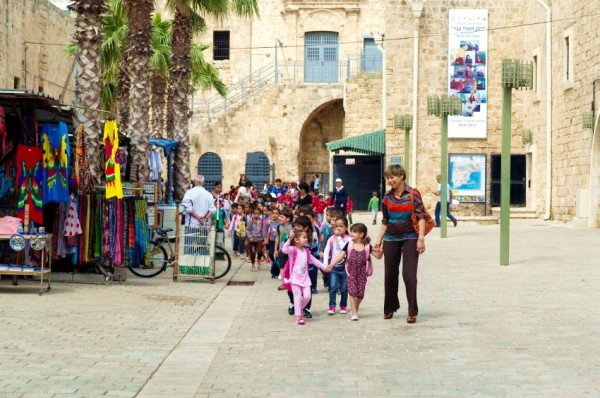 Arab-children-teacher-Acre