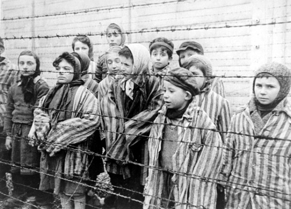 Auschwitz-orphan-children-Holocaust-survivors