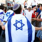 dancing-Yom-Yerushalayim-Jerusalem