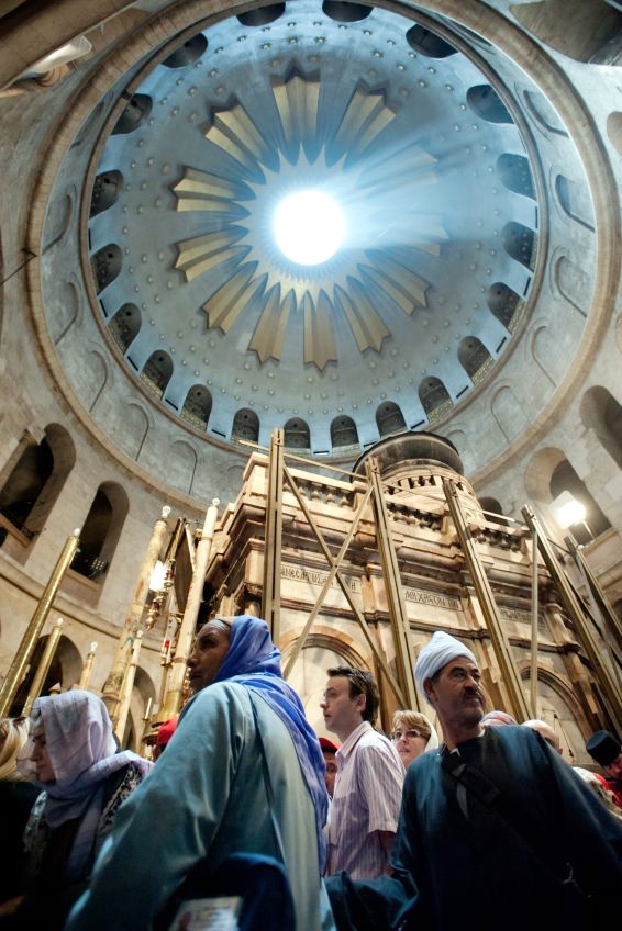 Church-of-the-Holy-Sepulchre-Good-Friday-Old-City-of-Jerusalem