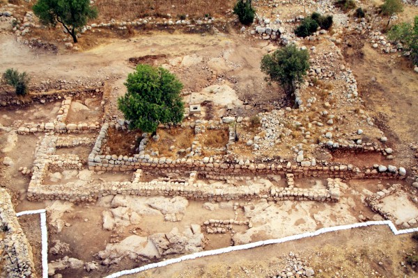 aerial-King David’s palace-Byzantine-farmhouse