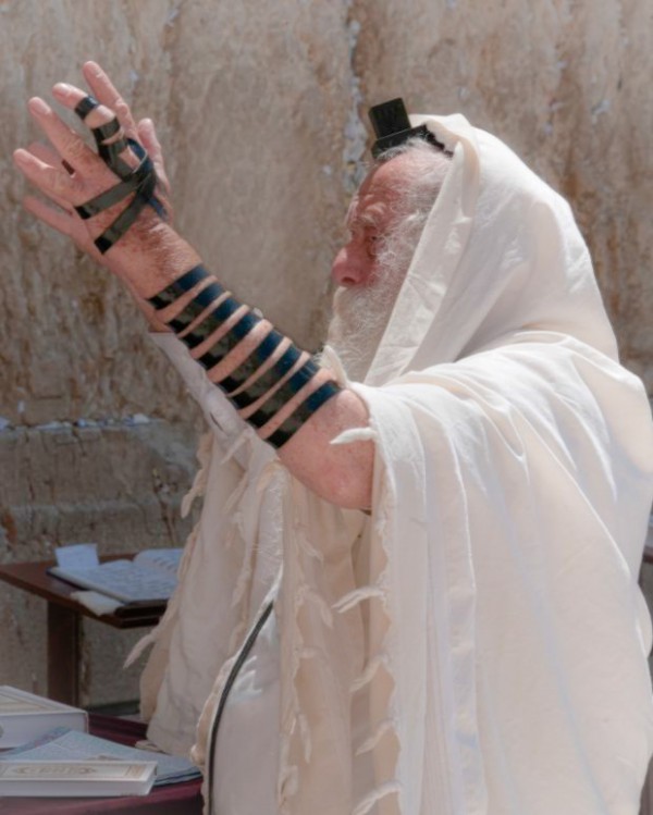 Jerusalem-prayer-tefillin