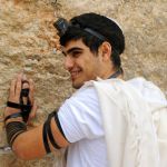 Tefillin-smile-kotel