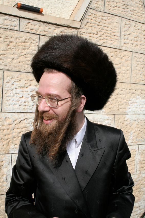 Chasidic Jewish male-fur hat-shtreimel-Shabbat-Jewish holidays