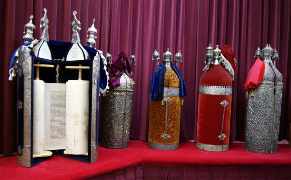 Torah scrolls-Torah cases-tiks