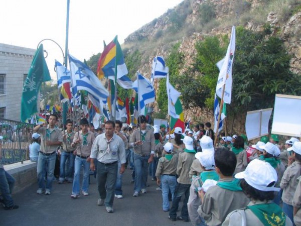 Israel-Druze-scouts-at-jethro-holy-place