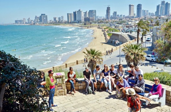 Tel Aviv beach-tourists