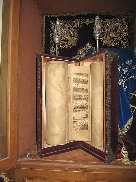 Open Torah scroll-Torah Ark