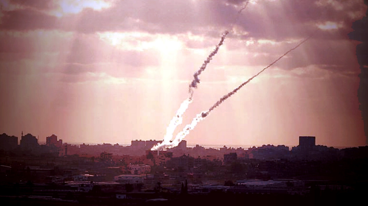 Hamas fires from populated area