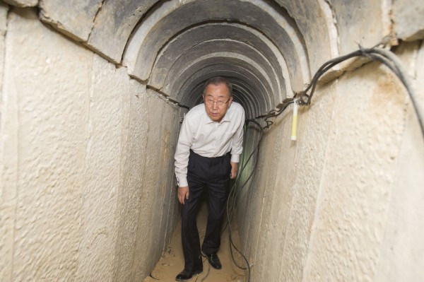 Secretary-General Ban Ki-moon at a Hamas terrorist tunnel near Kibbutz Ein Hashlosha in Israel.