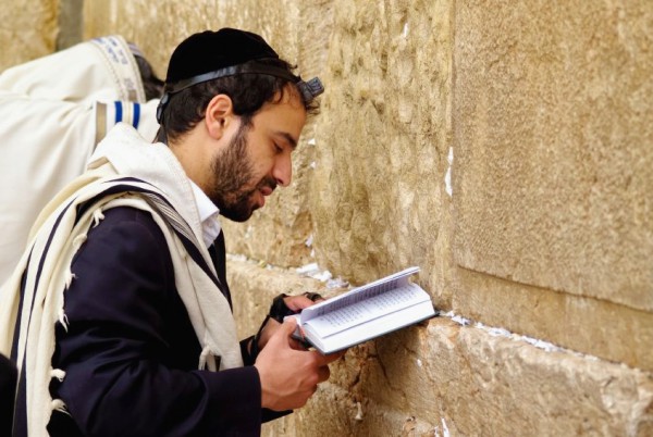 tefillin-tallit