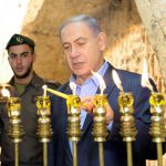 Netanyahu-Chanukah-hanukkiah-Western Wall-Kotel