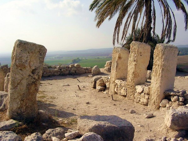 Tel Meggido-Armageddon-Israel-ruins